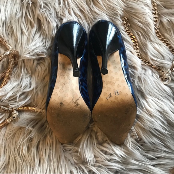 Betsy Johnson Patent Leather Leopard Heels - Picture 3 of 3